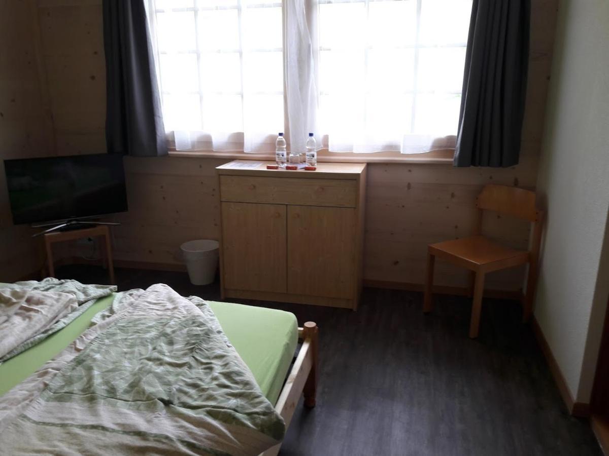 Bed and Breakfast Ferien In Der Bergwelt Von Adelboden Esterno foto
